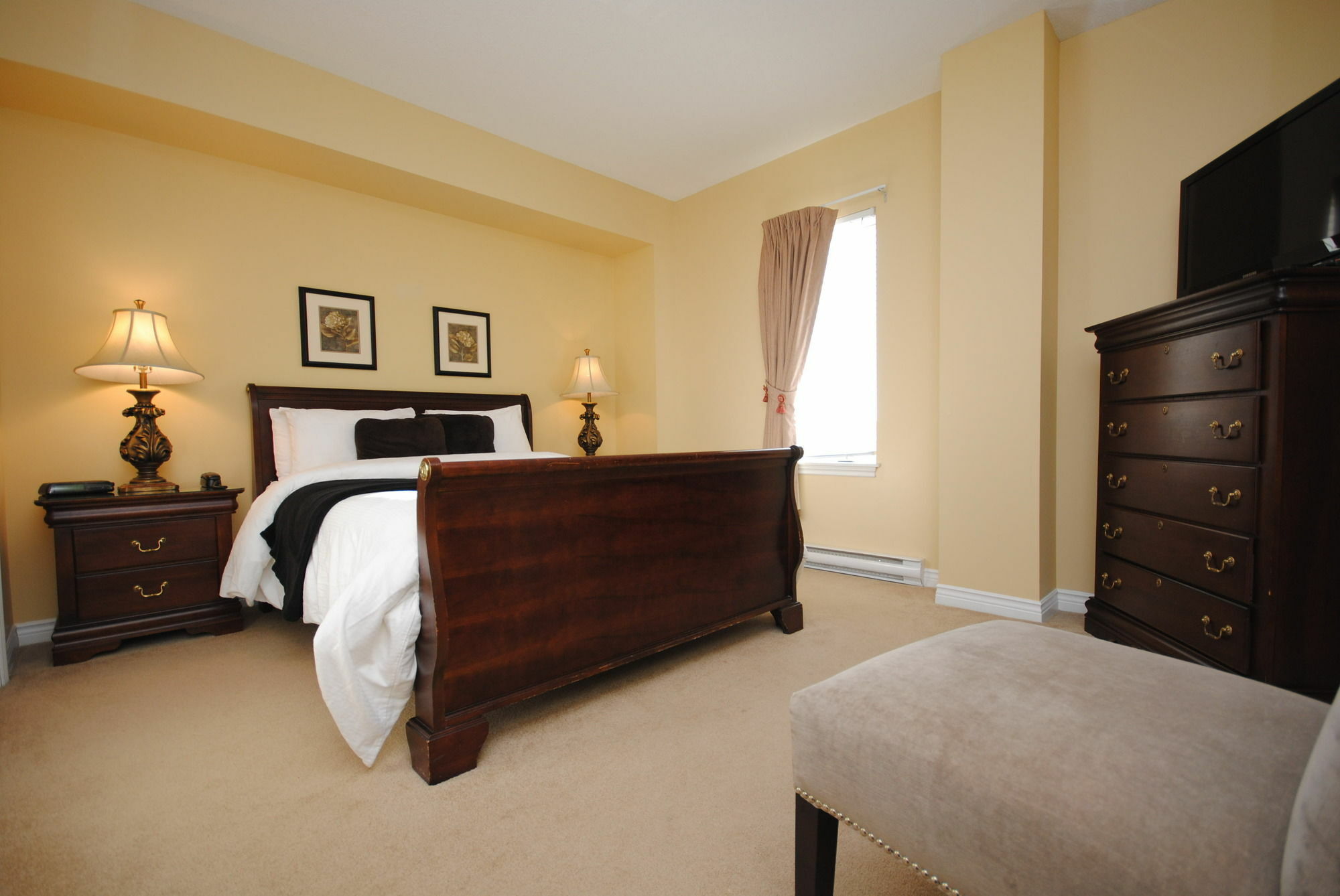 Premiere Suites Moncton Exterior foto